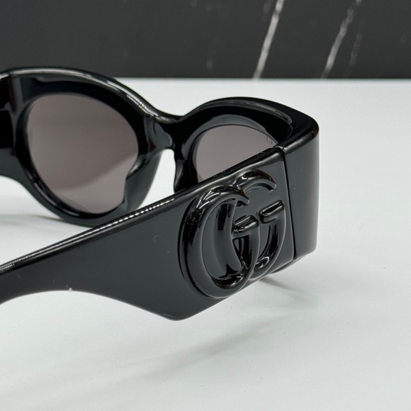 NEW GUCCI GG1544S 001 WOMEN SUNGLASSES GUCCI GG 1544S 001 BLACK GREY EYEWEAR - Picture 8 of 12